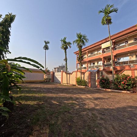 Residence Hoteliere Borel Denver Douala Exterior foto