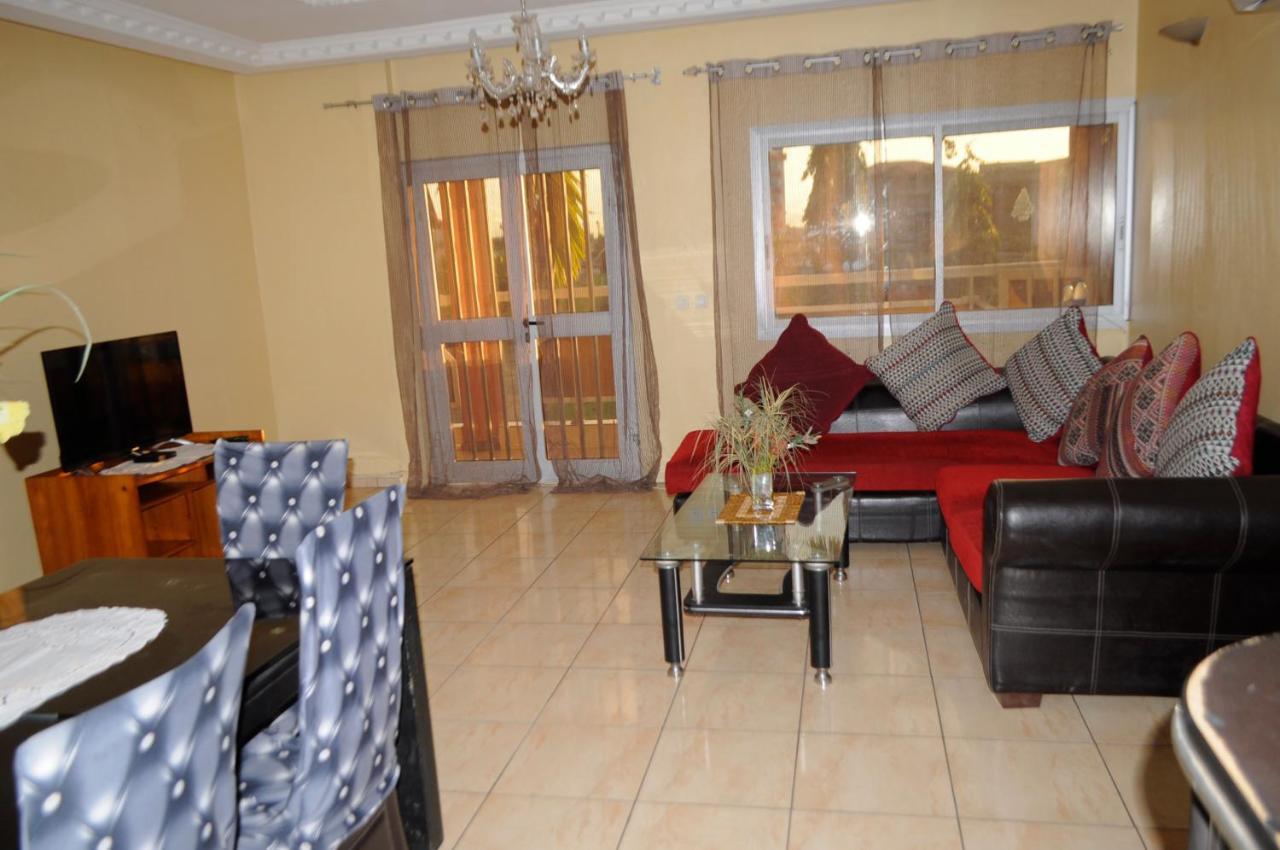 Residence Hoteliere Borel Denver Douala Exterior foto