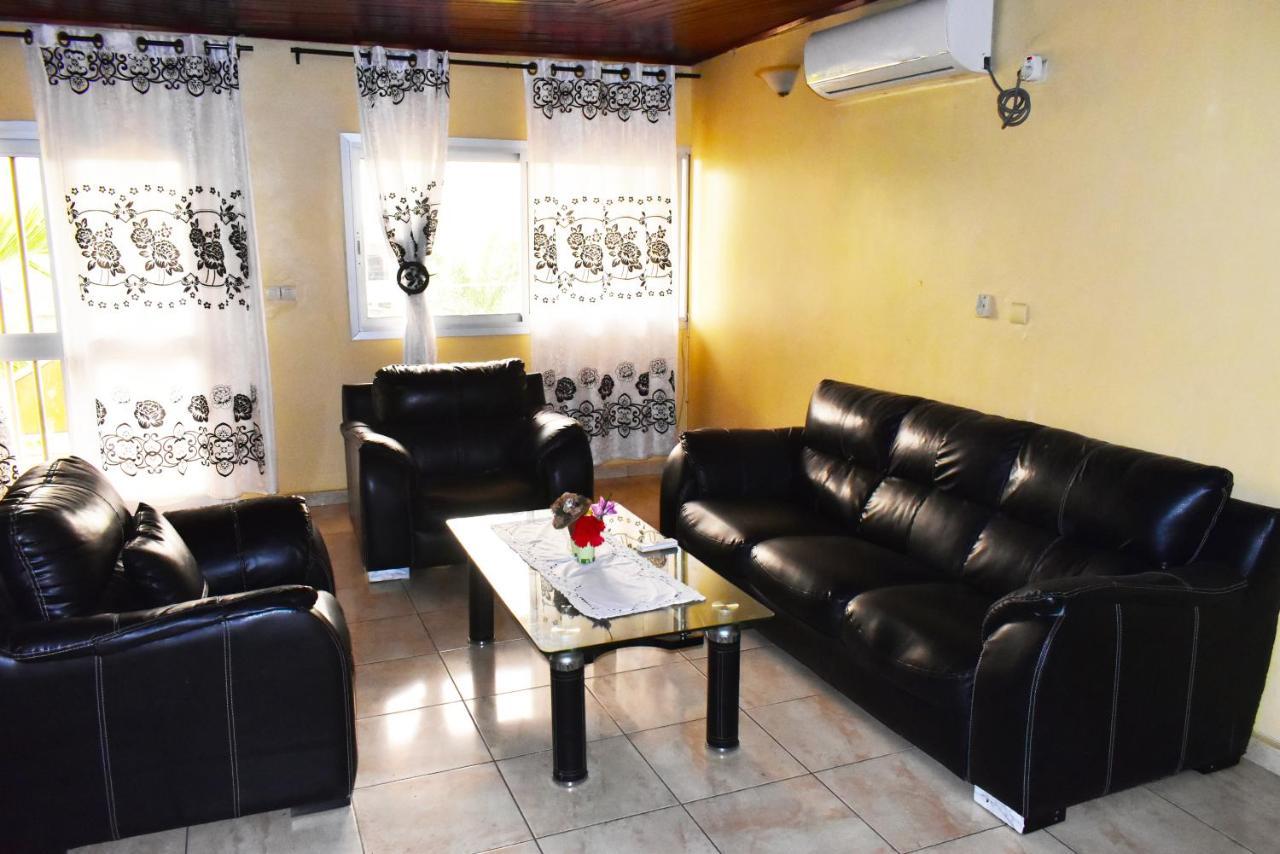 Residence Hoteliere Borel Denver Douala Exterior foto