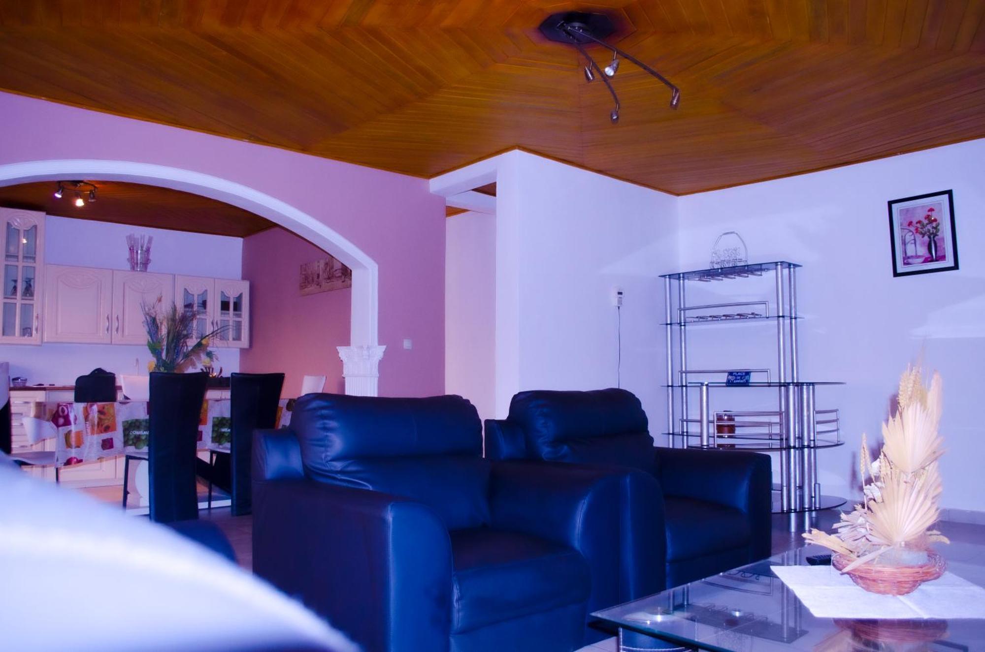 Residence Hoteliere Borel Denver Douala Exterior foto